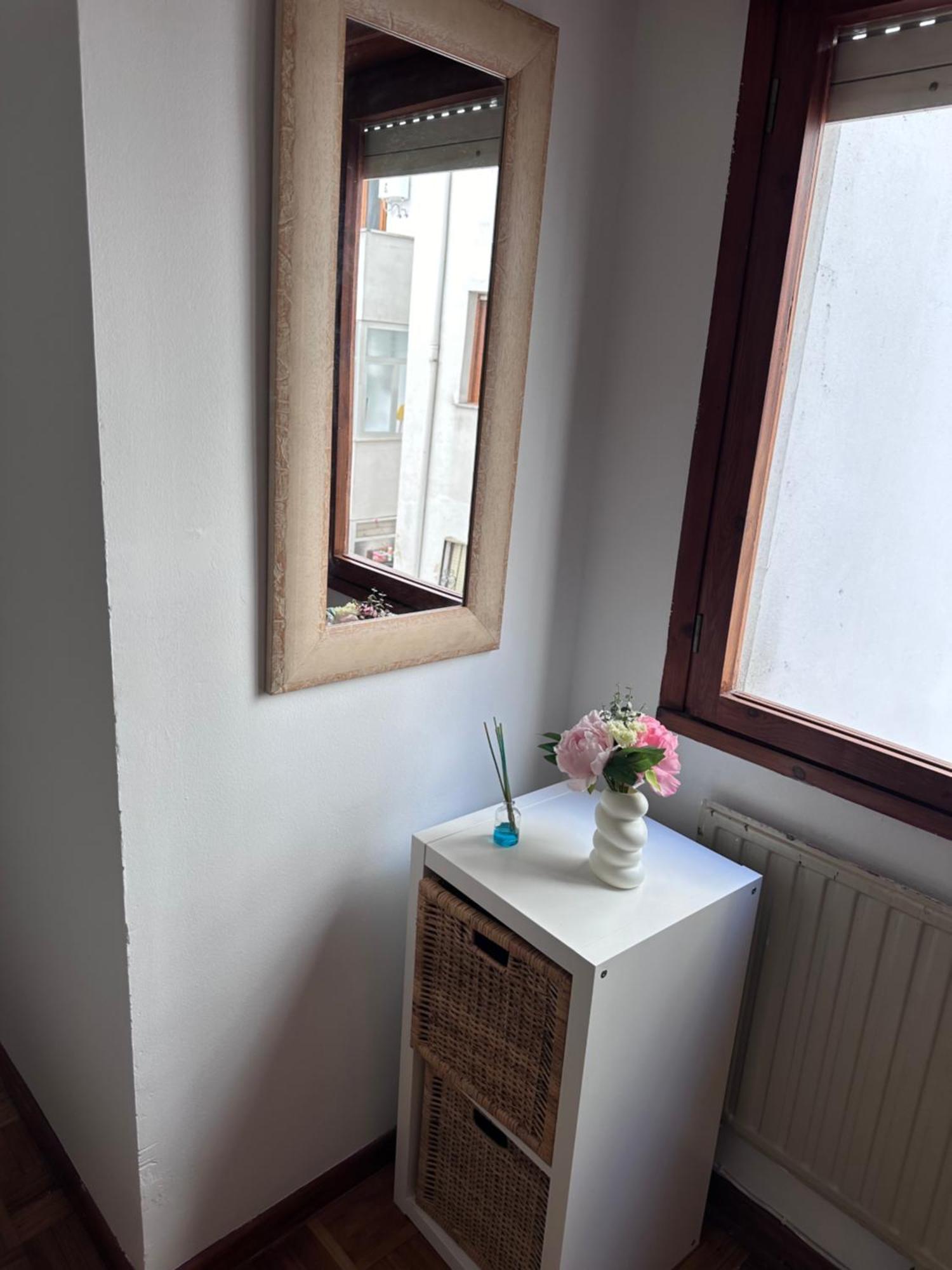 Acogedor Apartamento Con Vistas A La Catedral Y Parking Oviedo Eksteriør billede