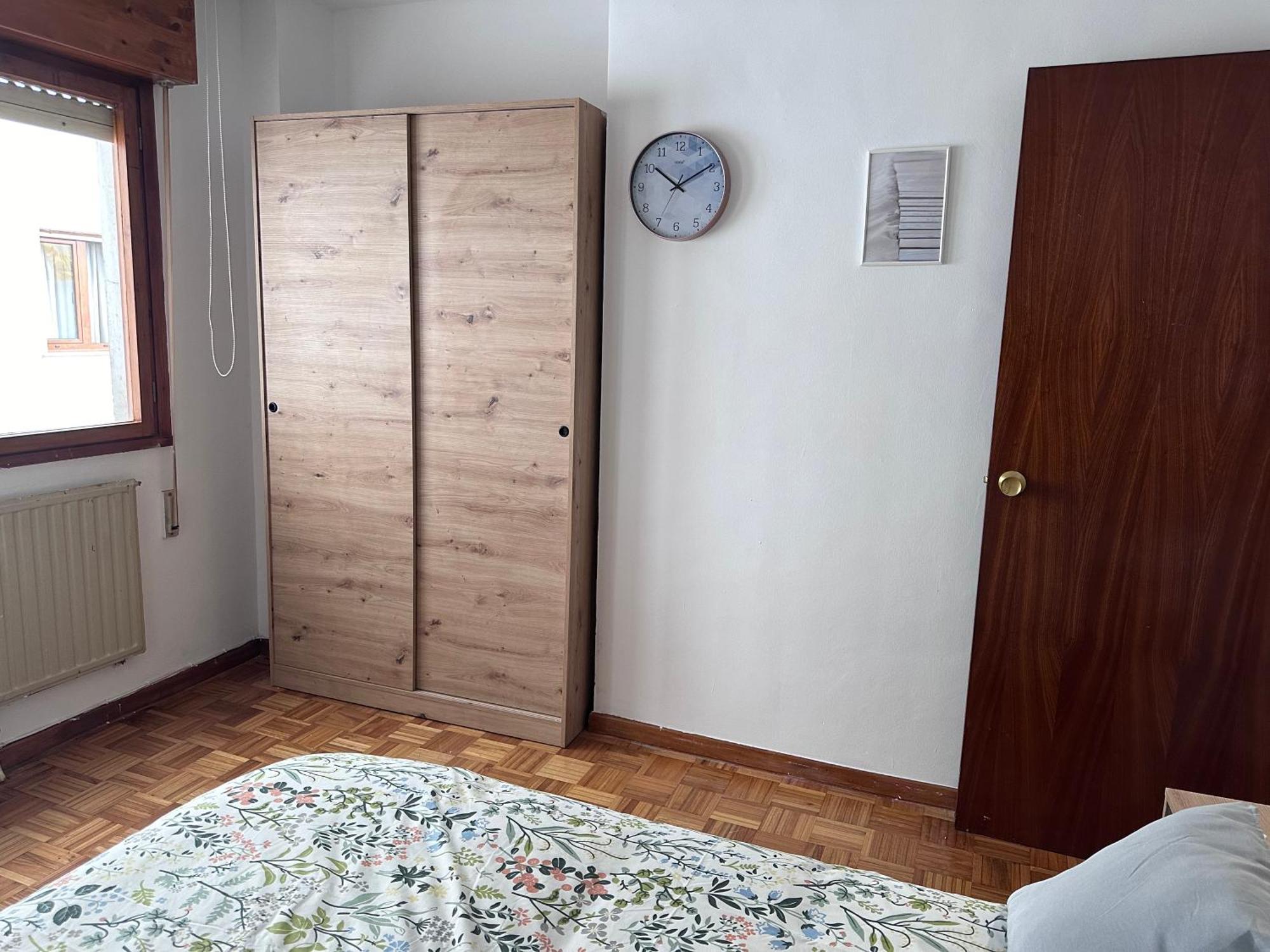 Acogedor Apartamento Con Vistas A La Catedral Y Parking Oviedo Eksteriør billede