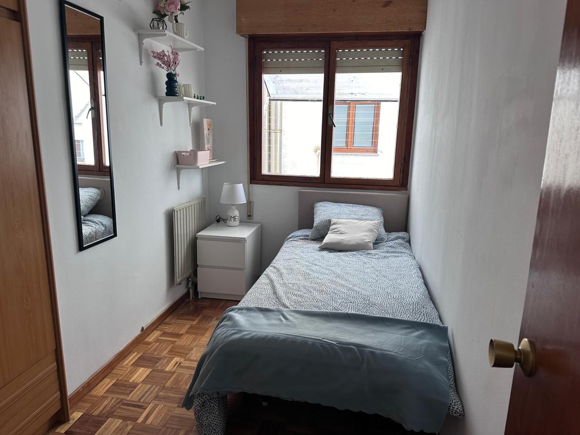 Acogedor Apartamento Con Vistas A La Catedral Y Parking Oviedo Eksteriør billede