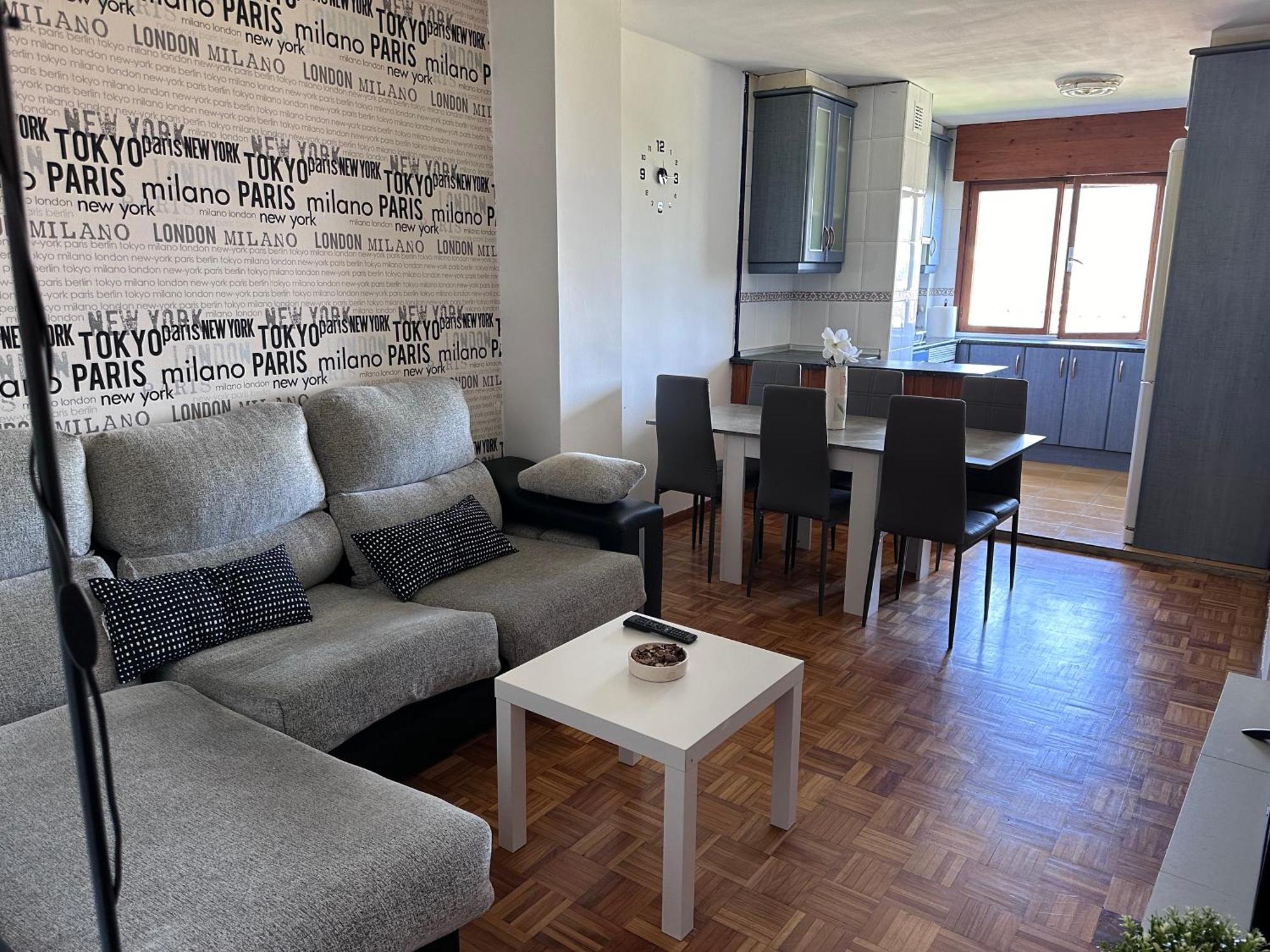 Acogedor Apartamento Con Vistas A La Catedral Y Parking Oviedo Eksteriør billede