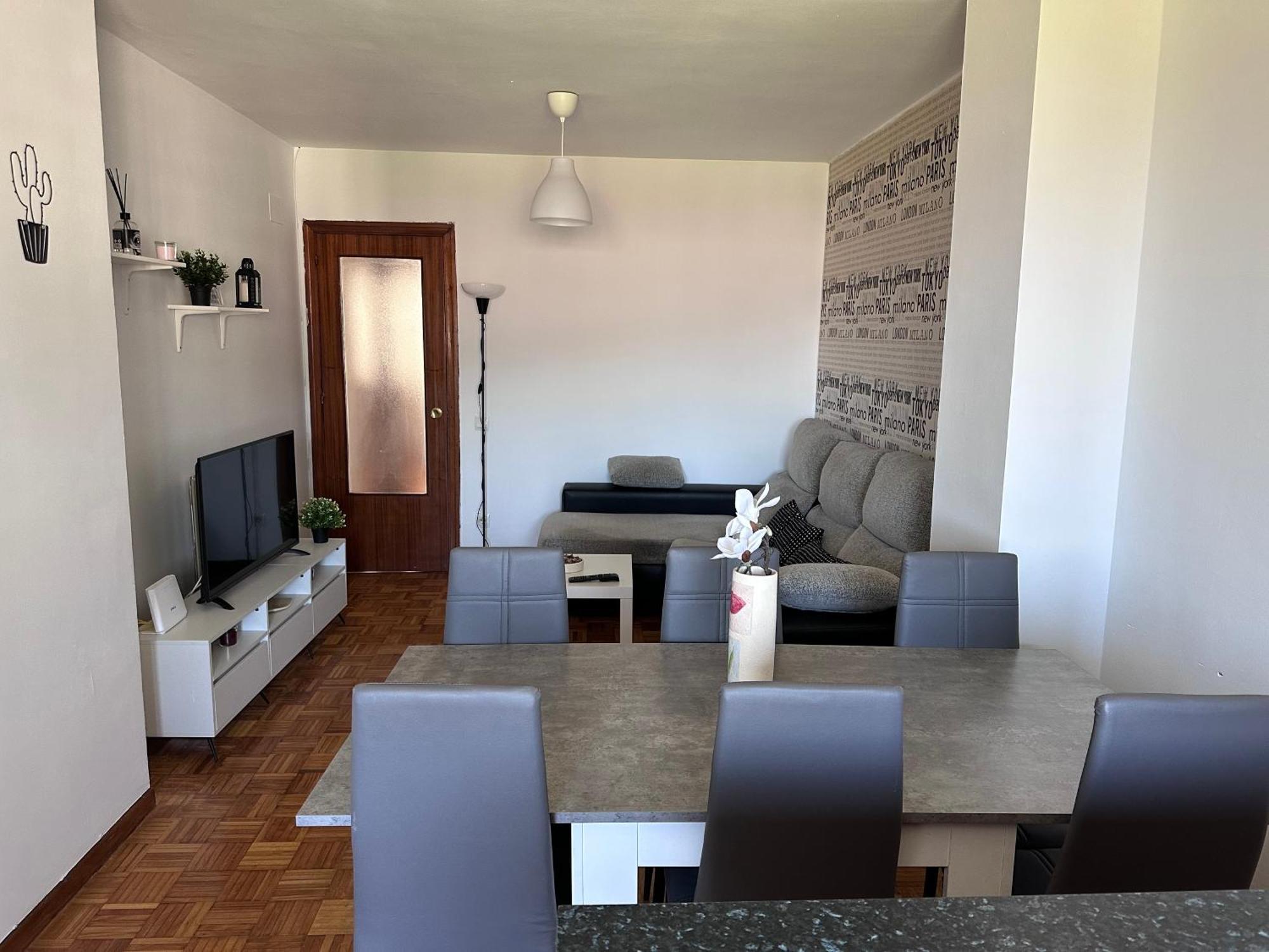 Acogedor Apartamento Con Vistas A La Catedral Y Parking Oviedo Eksteriør billede